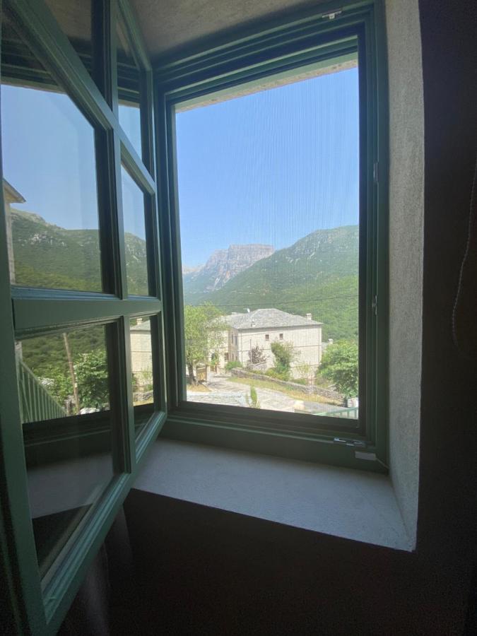 Apartament Aristi Boutique Stonehouse With Attic Zewnętrze zdjęcie
